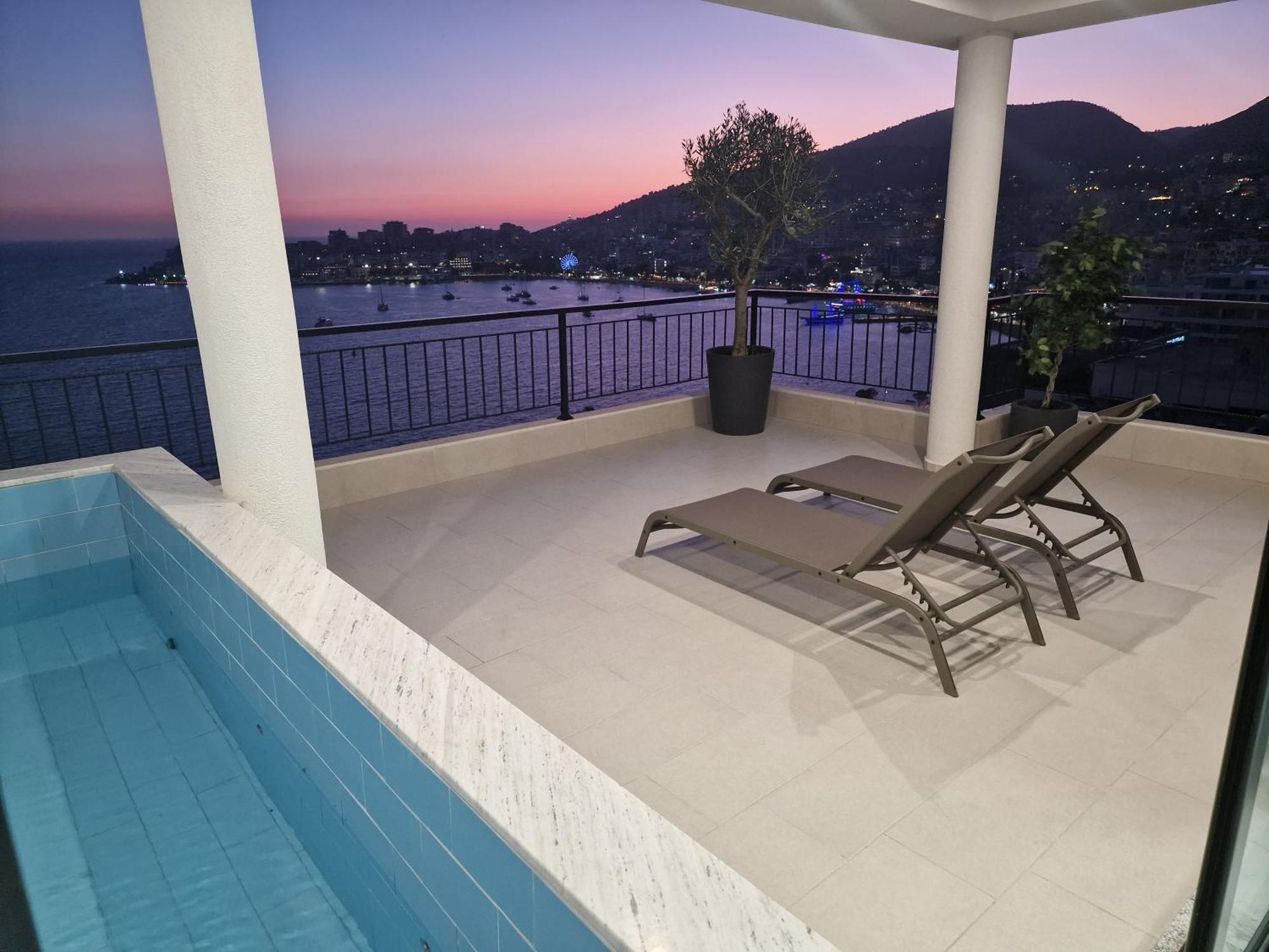 Joanna Suites Sarande Ngoại thất bức ảnh